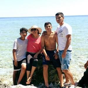 Meet your Posher, Christian